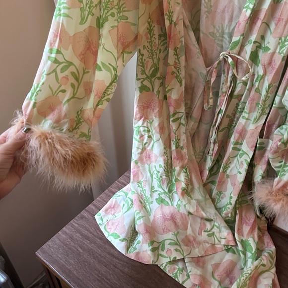 chill by cravings chrissy teigan pink floral robe fur lined bloom - Picture 5 of 10